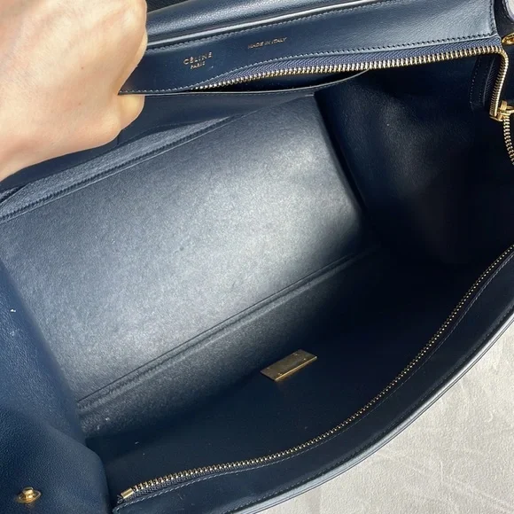 Celine Medium Trapeze Bag. Pre-owned. Great condition. Please refer to pics. - Picture 6 of 6